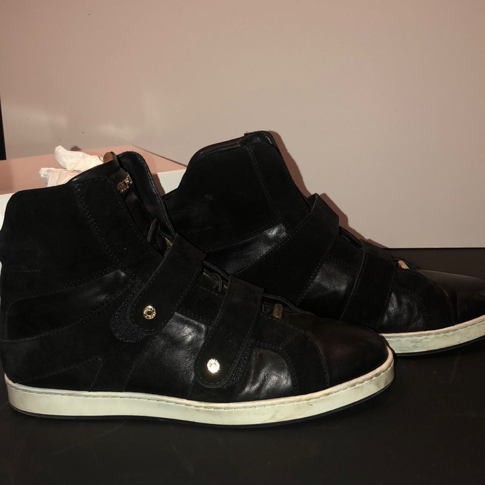 Leather/Suede Sneaker